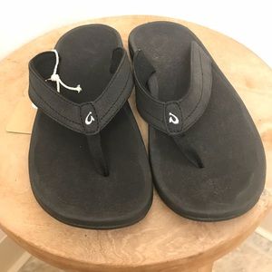 OluKai ‘Ohana Slippers